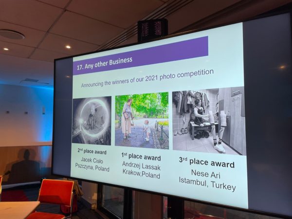 EDF Board in Paris in March 2022: a screen where we can see the winning entries for the EDF 2021 photo competition